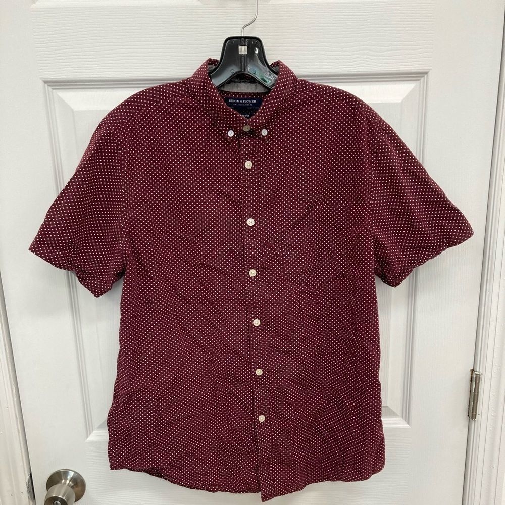 Denim & Flower Burgundy Button Up. Size Large
